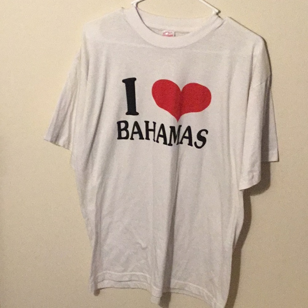 Tee shirt